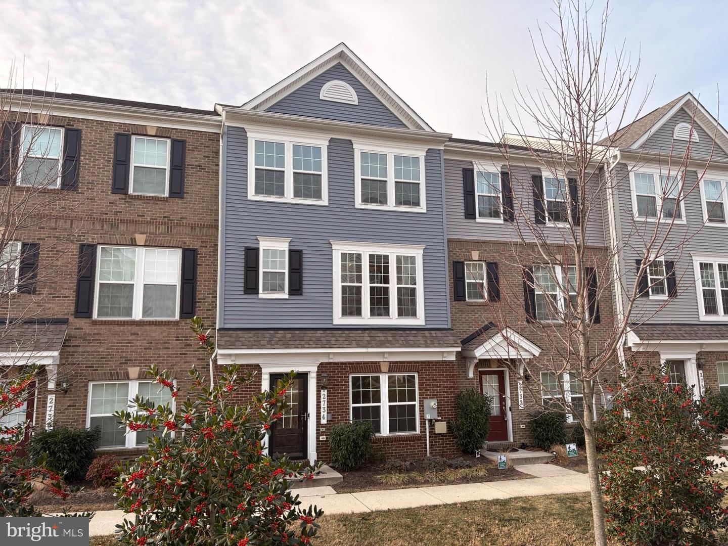 2734 Pinebrook Road, Landover