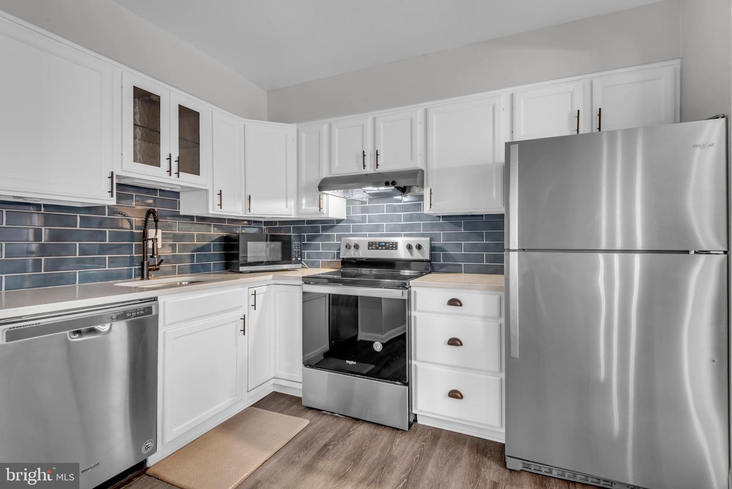 6916 Hanover Parkway #100, Greenbelt
