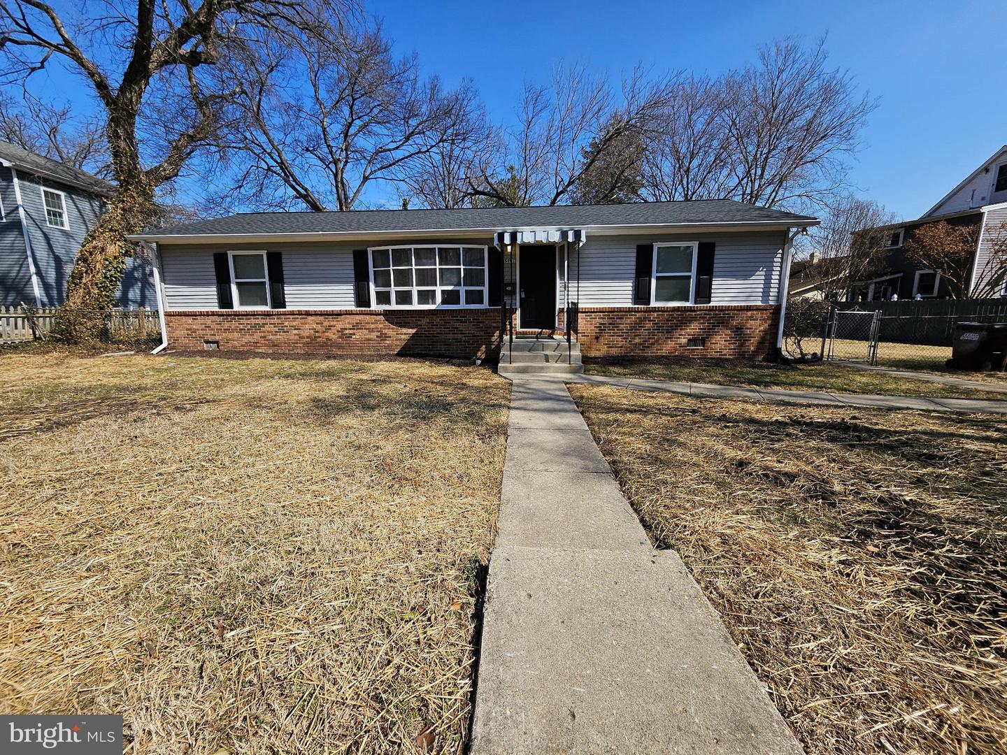 5901 Harrison Avenue, Riverdale