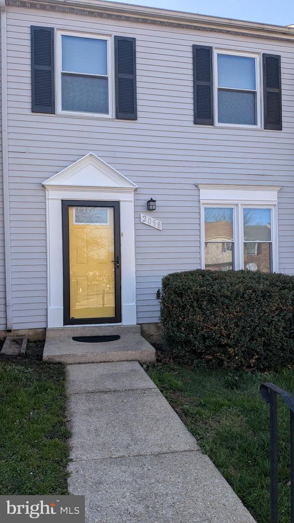 2058 N Anvil Lane, Temple Hills