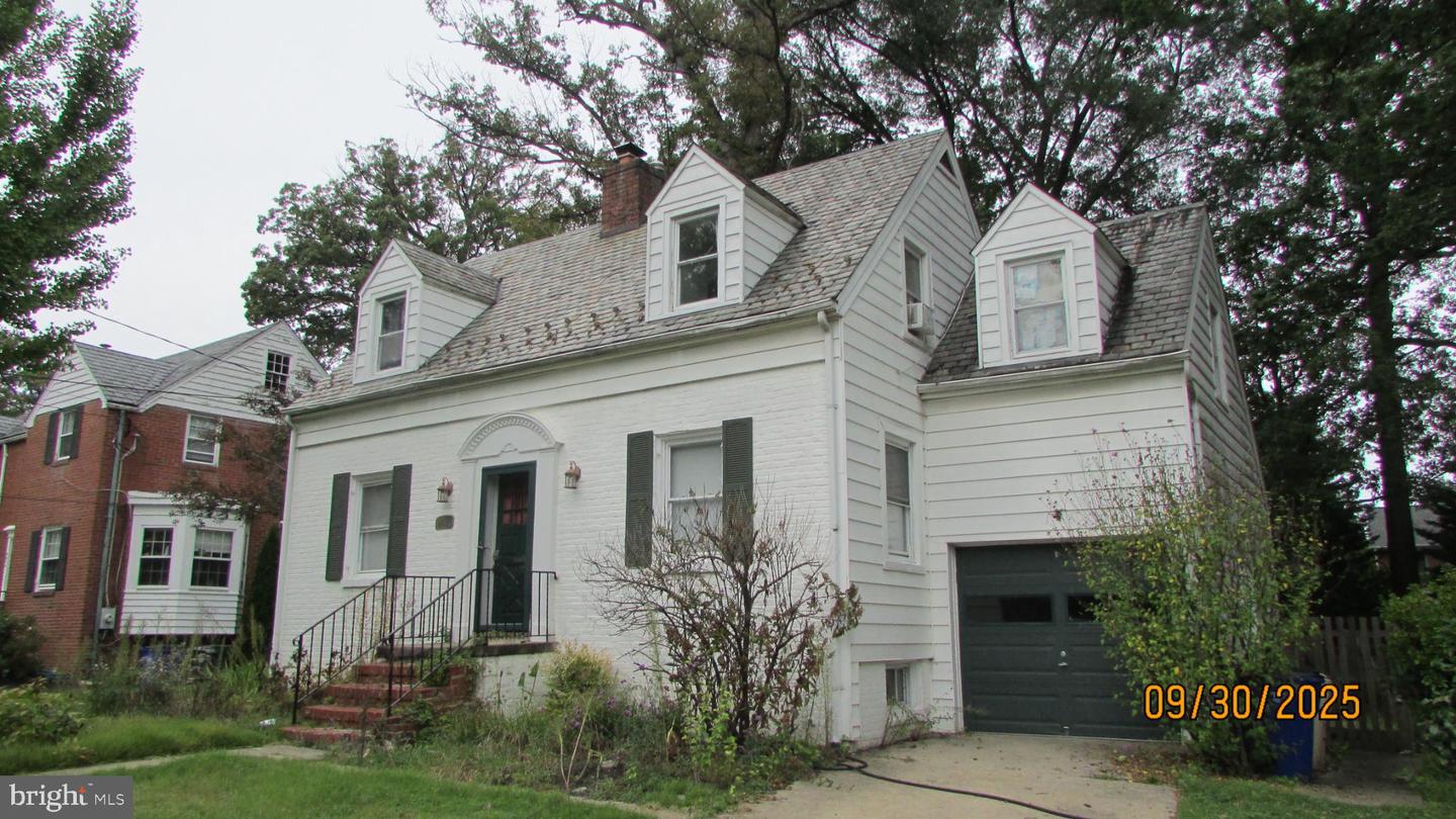 4614 Beechwood Road, College Park