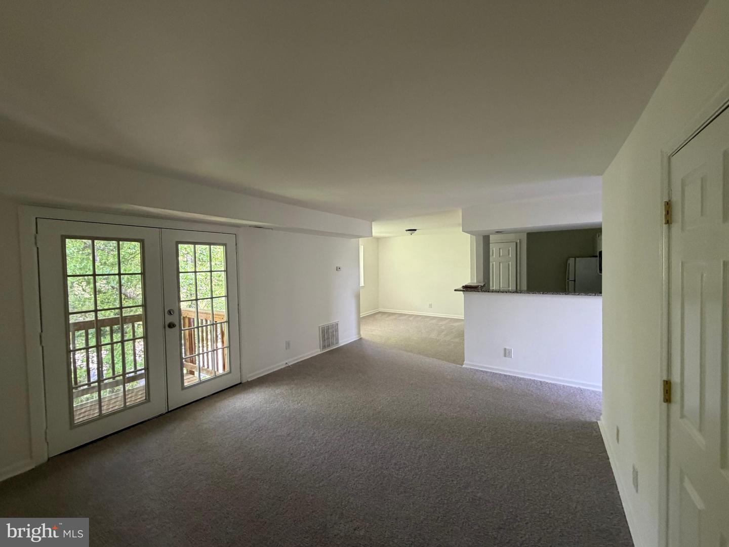 7516 Hawthorne Street #5