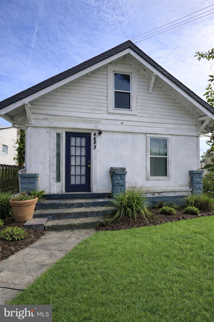 4523 41st Avenue, Brentwood