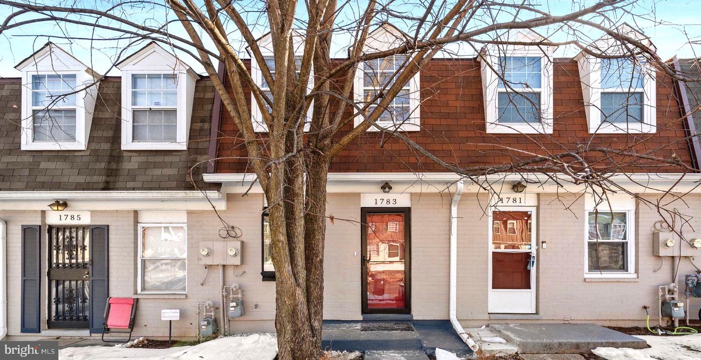 1783 Village Green Drive #y-89, Landover