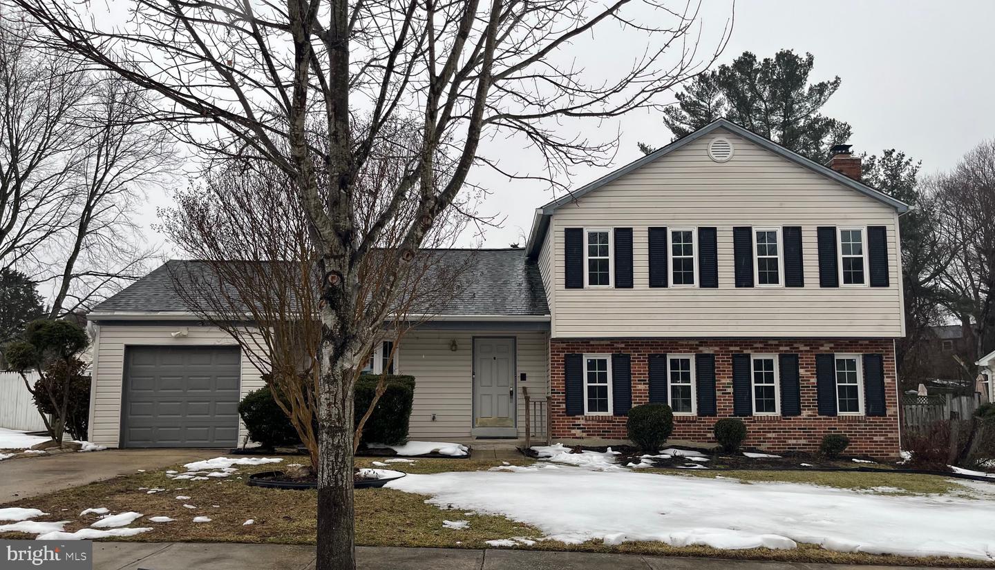 9005 Rollingwood, Fort Washington