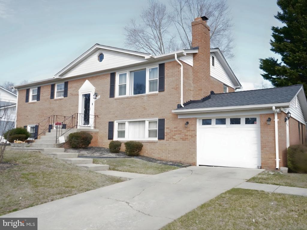12826 Glynis Road, Clinton