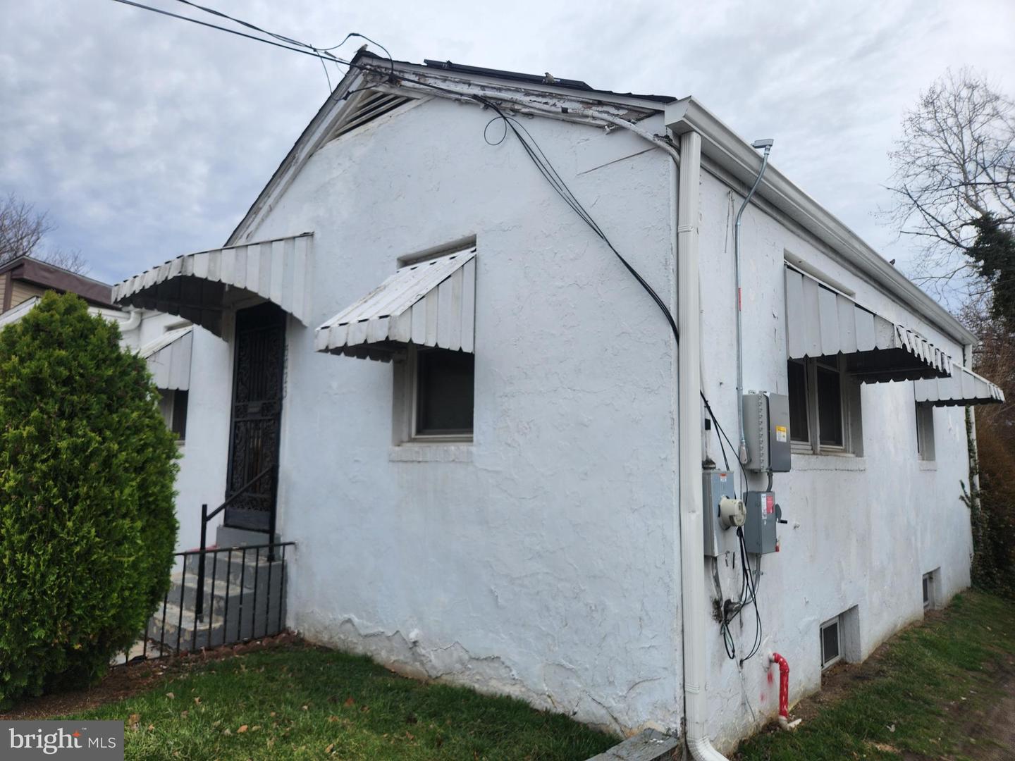 5023 Addison Road