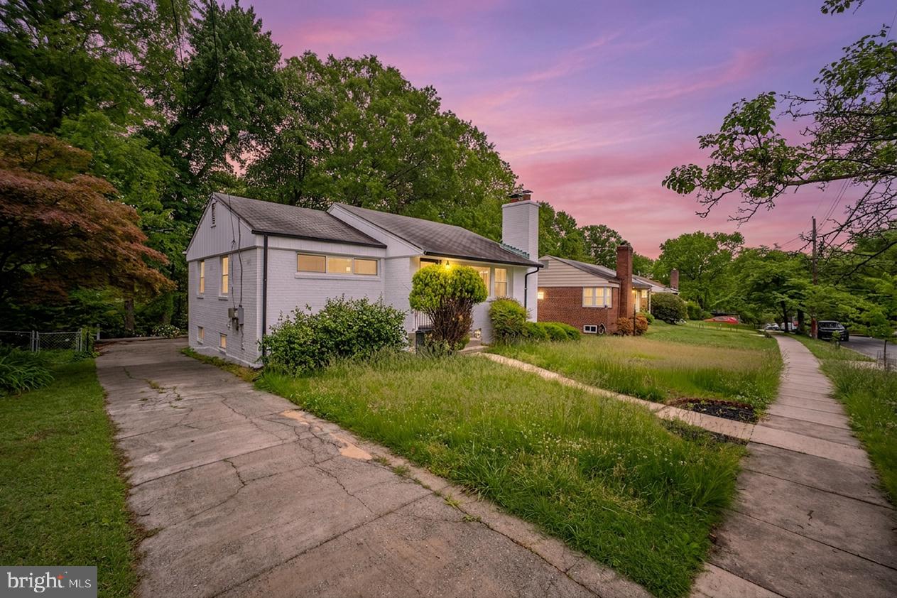 6709 Forest Hill Drive