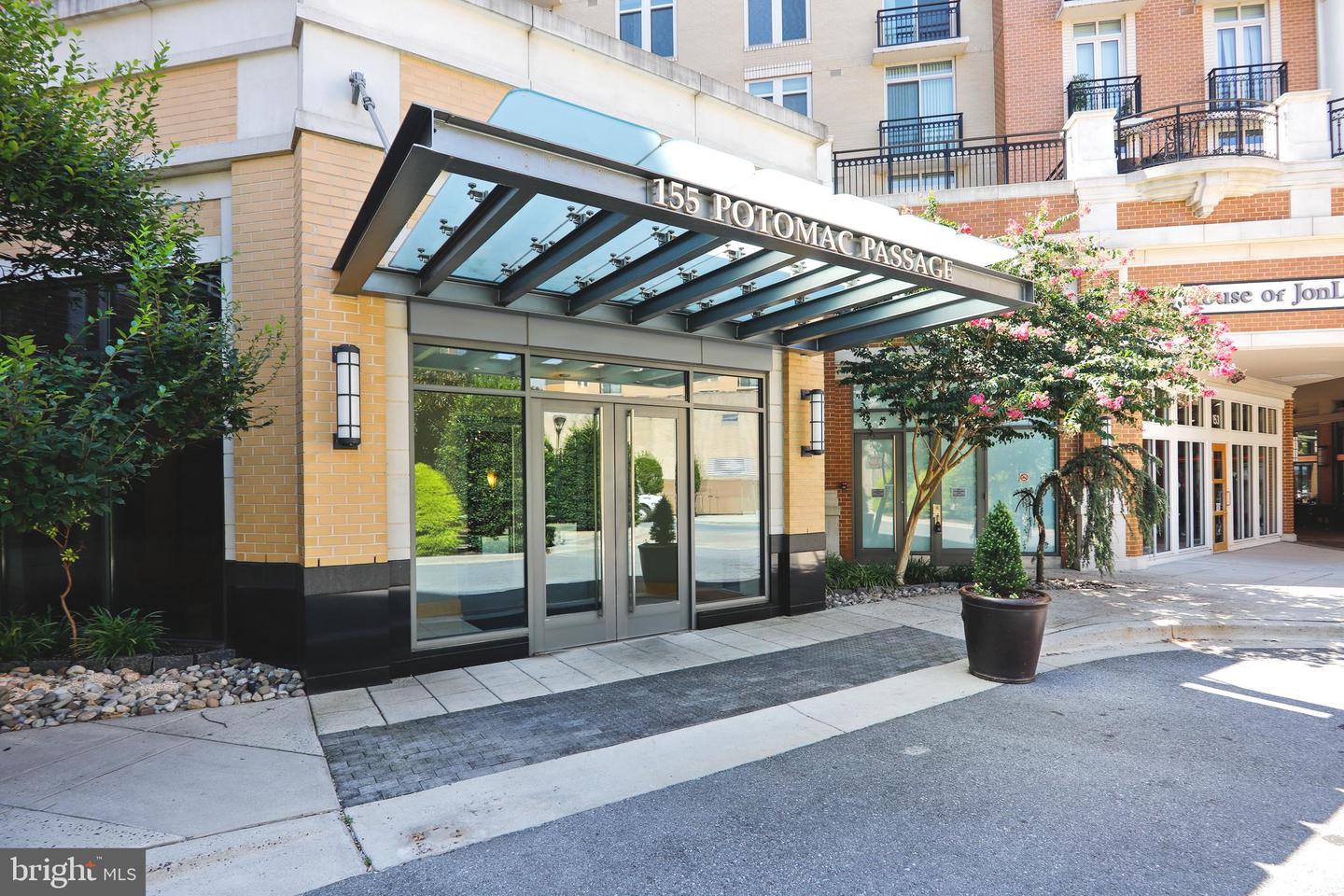 155 Potomac Pssge #606
