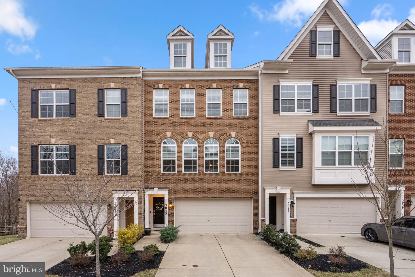 3043 Mia Lane
