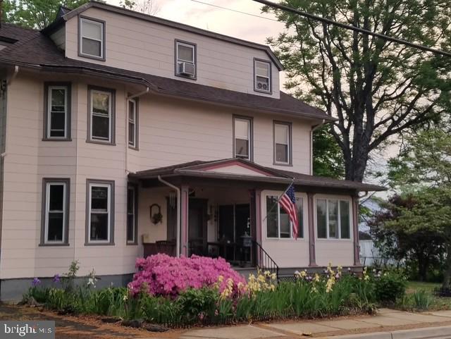 4808 Riverdale Road, Riverdale