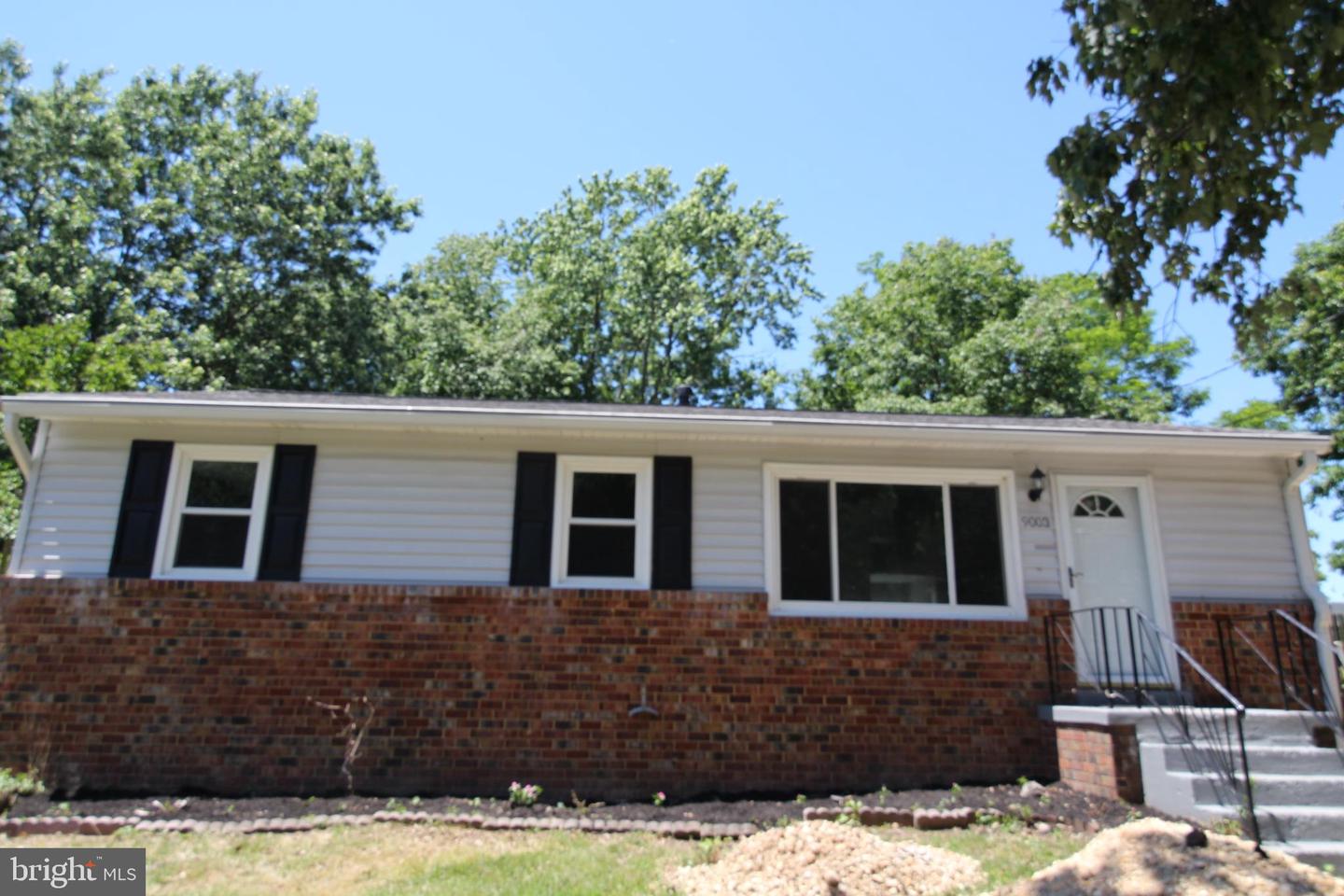 9003 Anna Drive, Clinton
