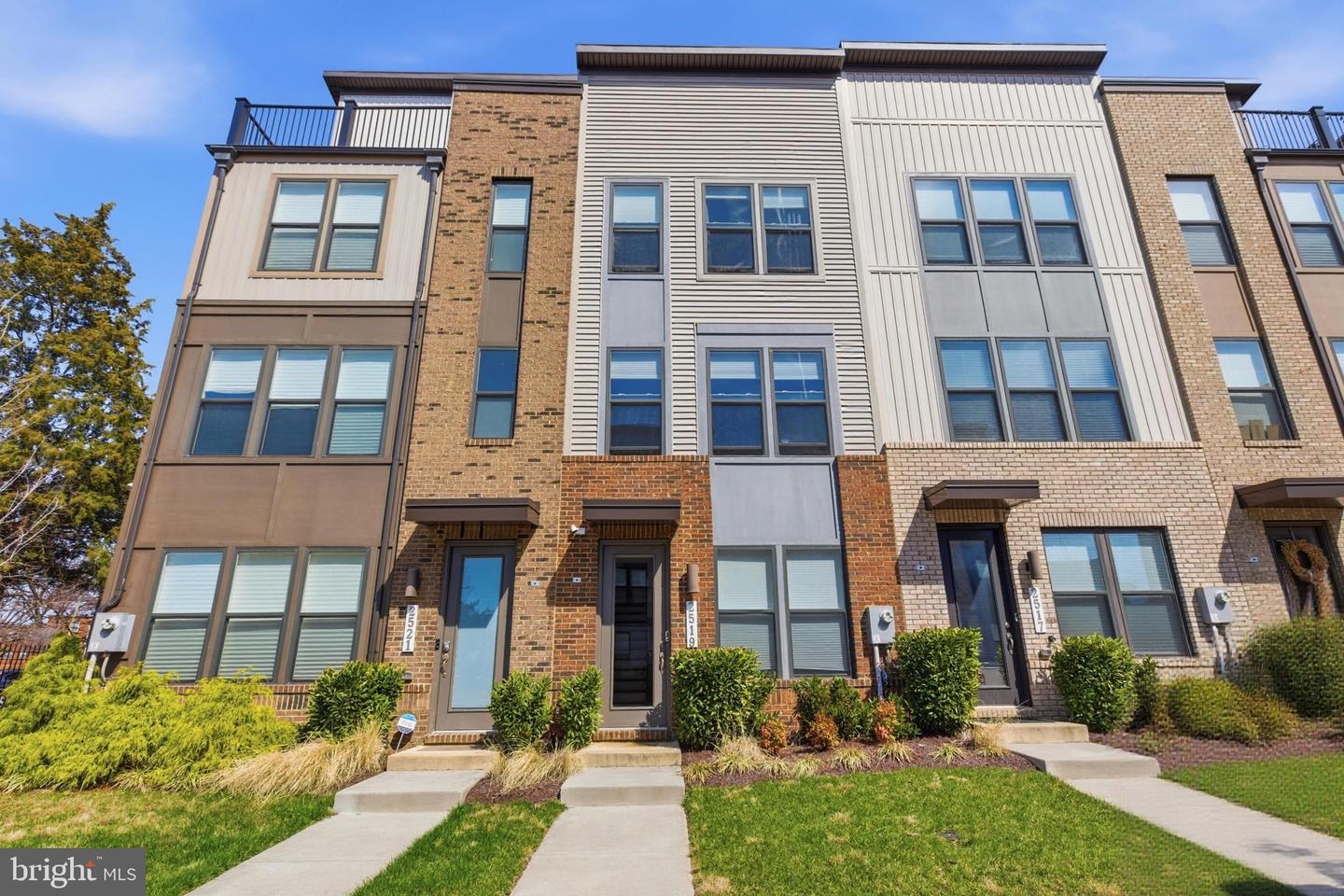 2519 Crimson Fox Drive