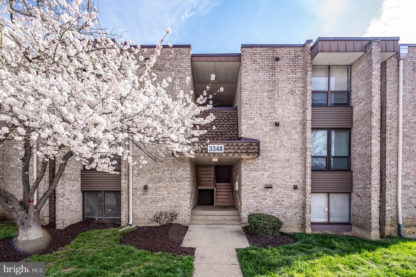 3348 Huntley Square Drive #b