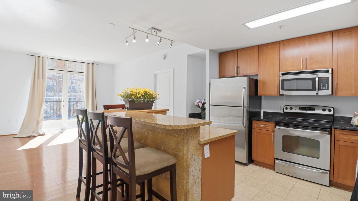 155 Potomac Psge Passage #216