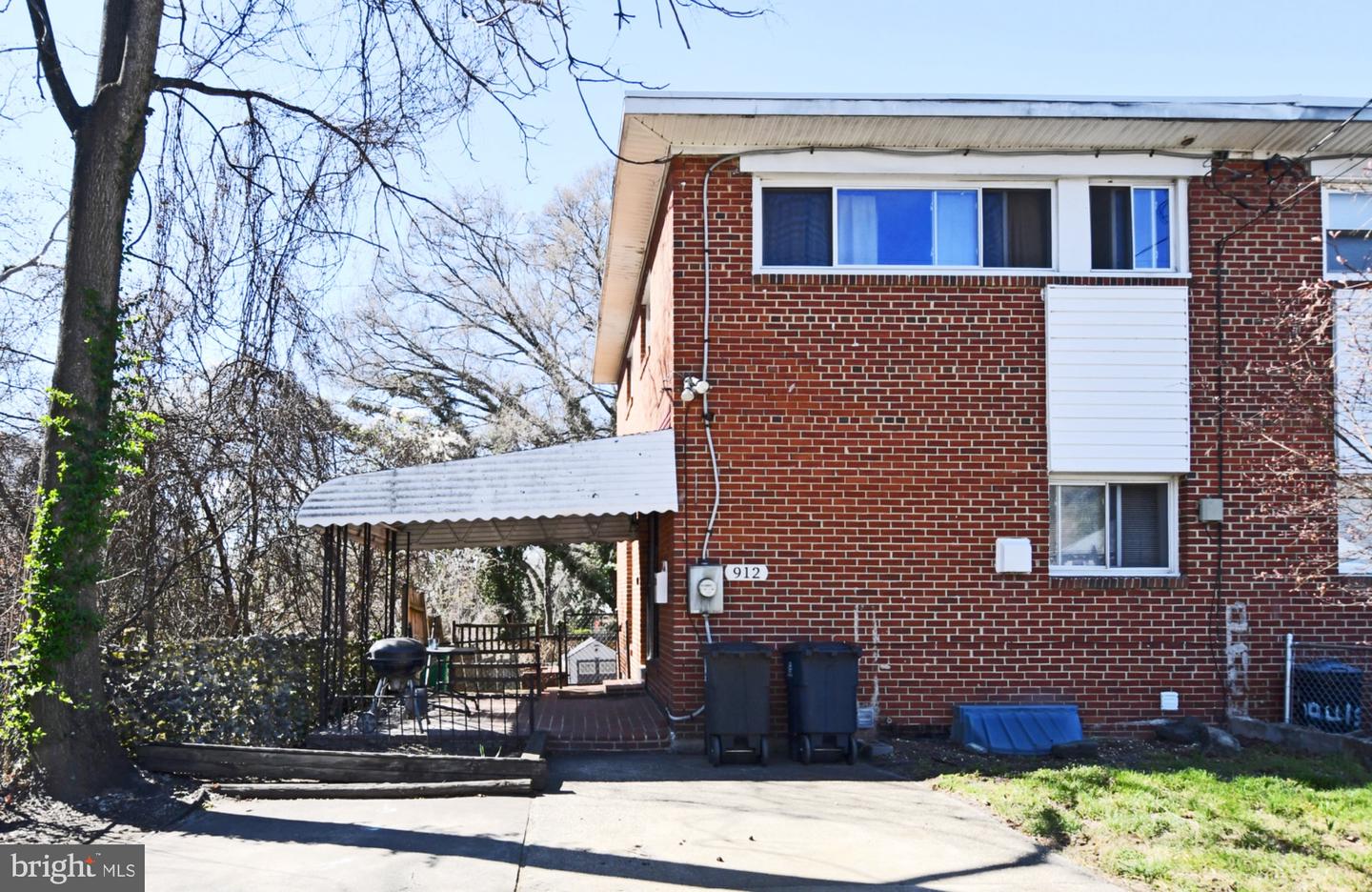 912 Irvington Street, Oxon Hill
