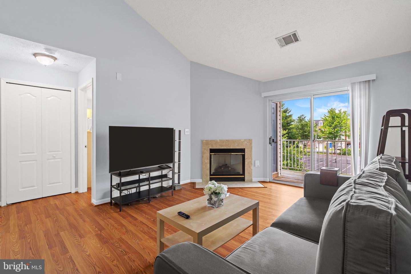 8961 Town Center Circle #1-311