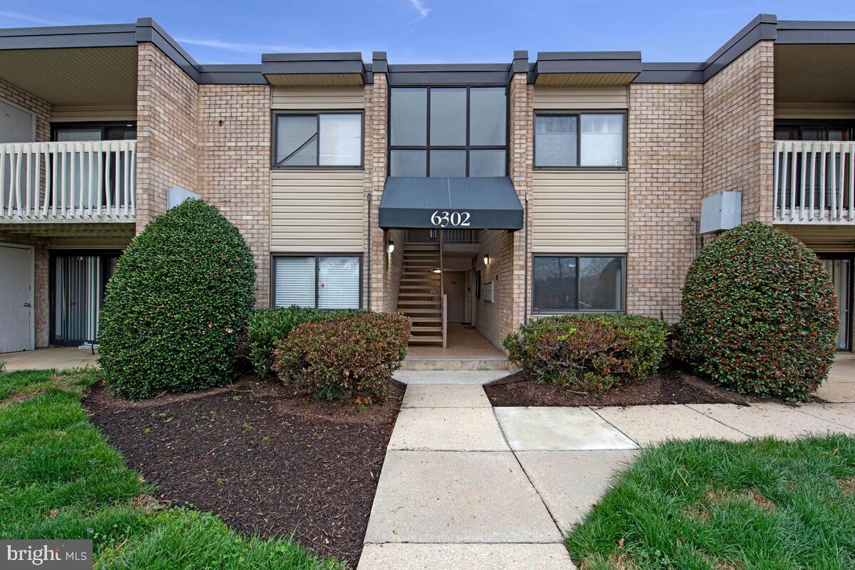 6302 Hil Mar Drive #6-2