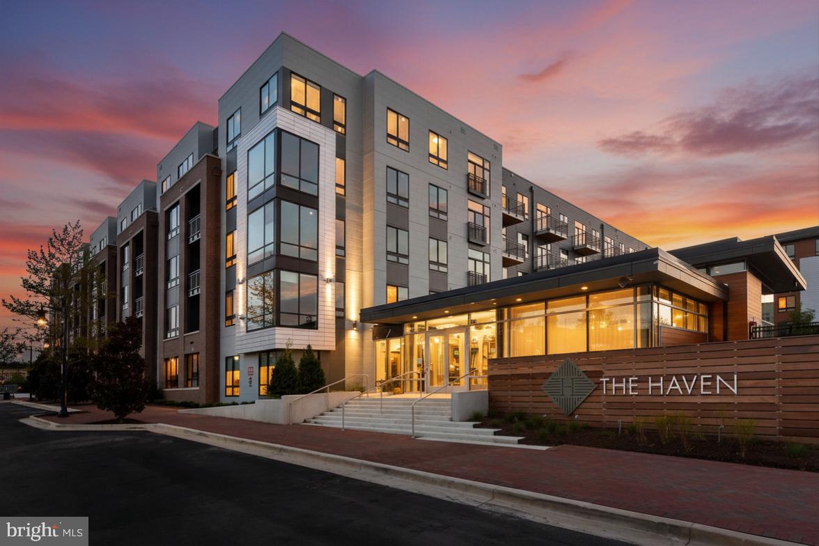 145 Riverhaven Drive #235