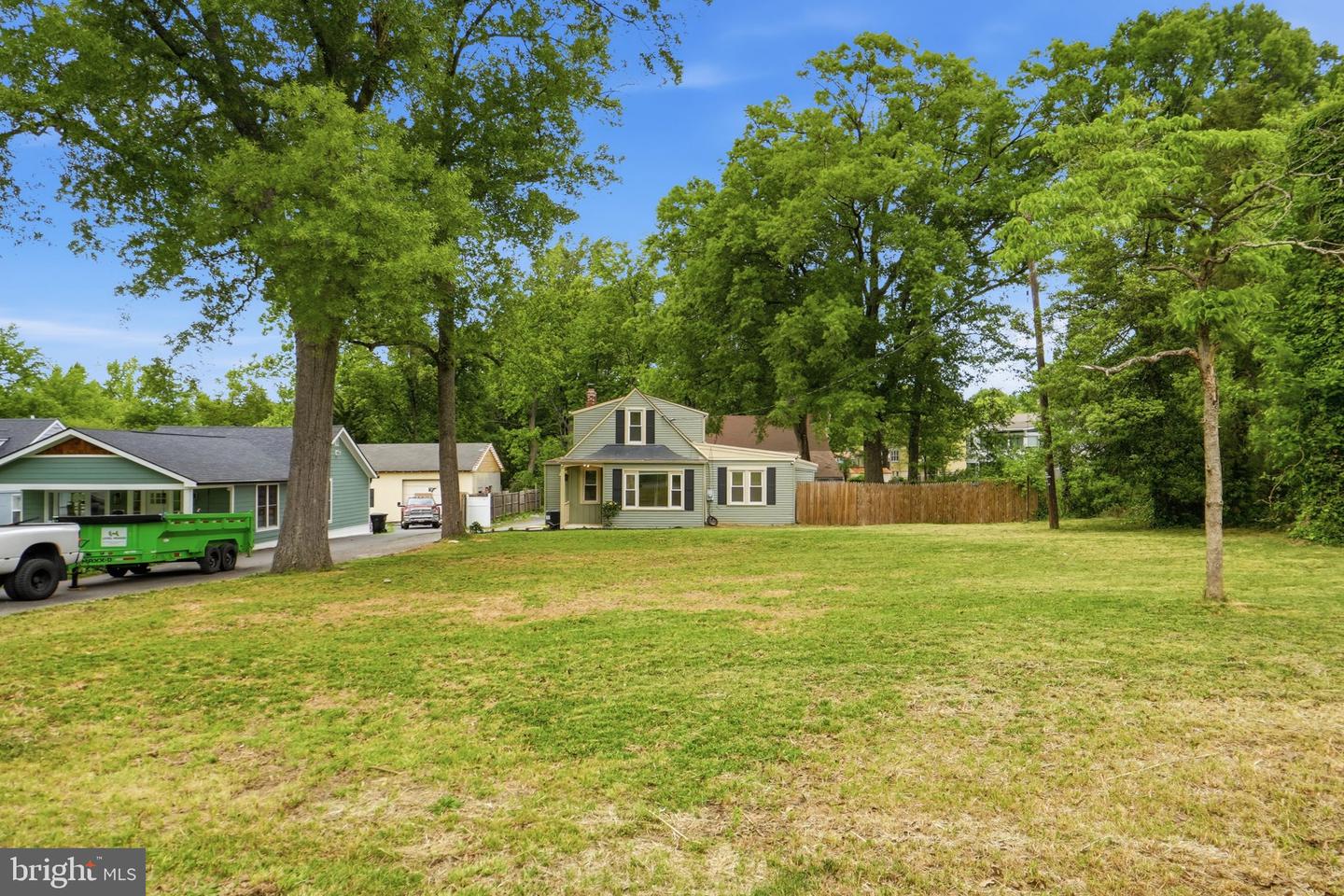 5906 Berwyn Road