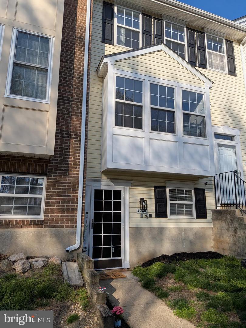 4240 Applegate Lane #5