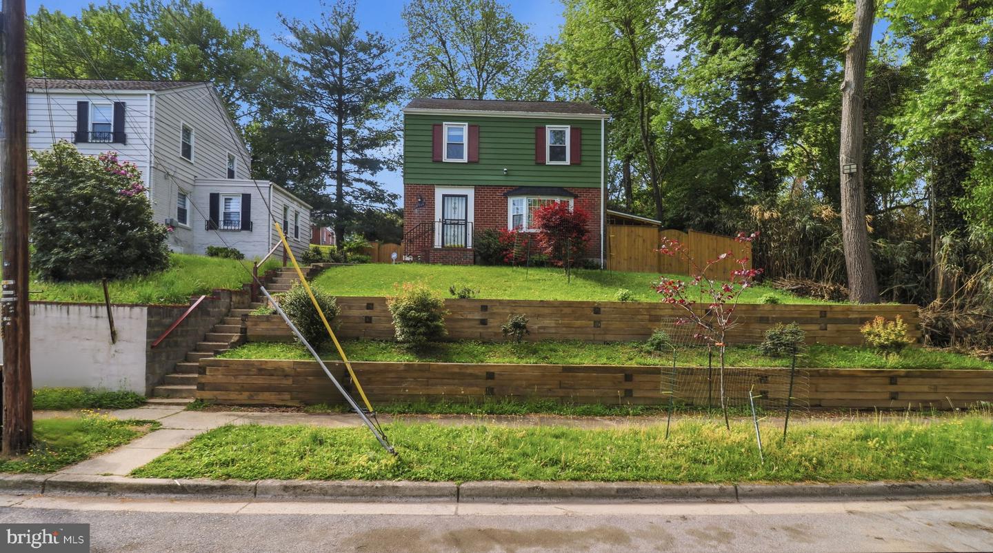 6719 Knollbrook Drive, Hyattsville