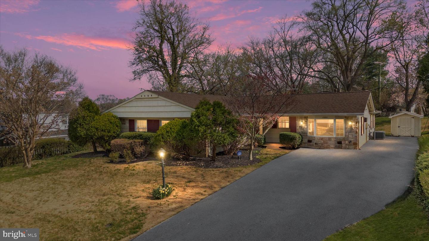 12802 Kemper Lane, Bowie