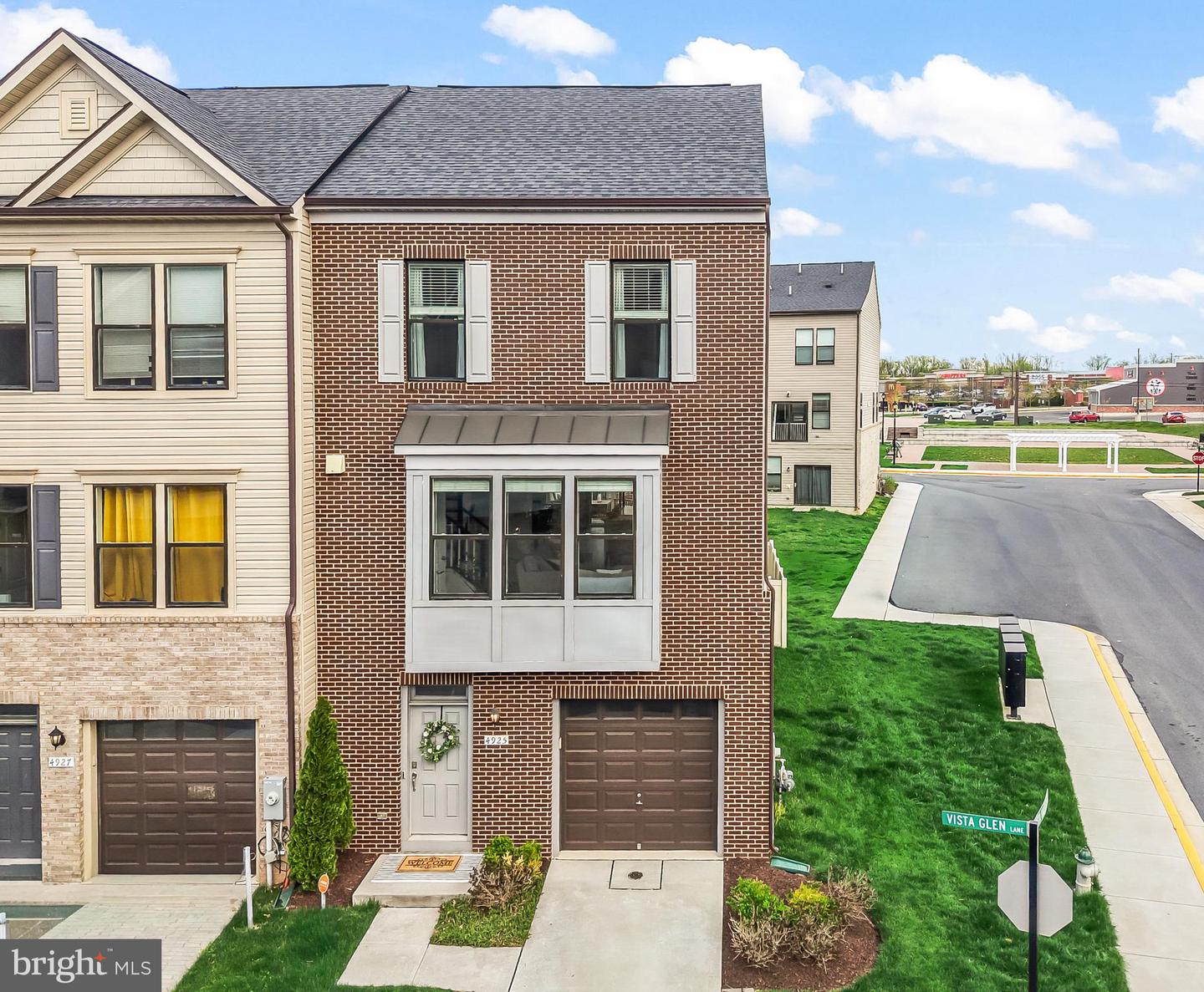 4925 Vista Glen Lane, Lanham