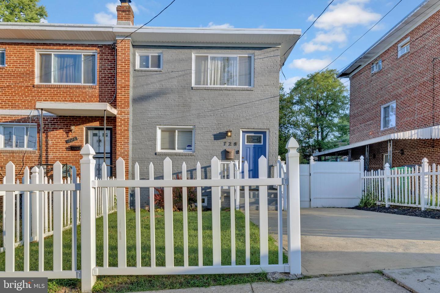 728 Neptune Avenue, Oxon Hill