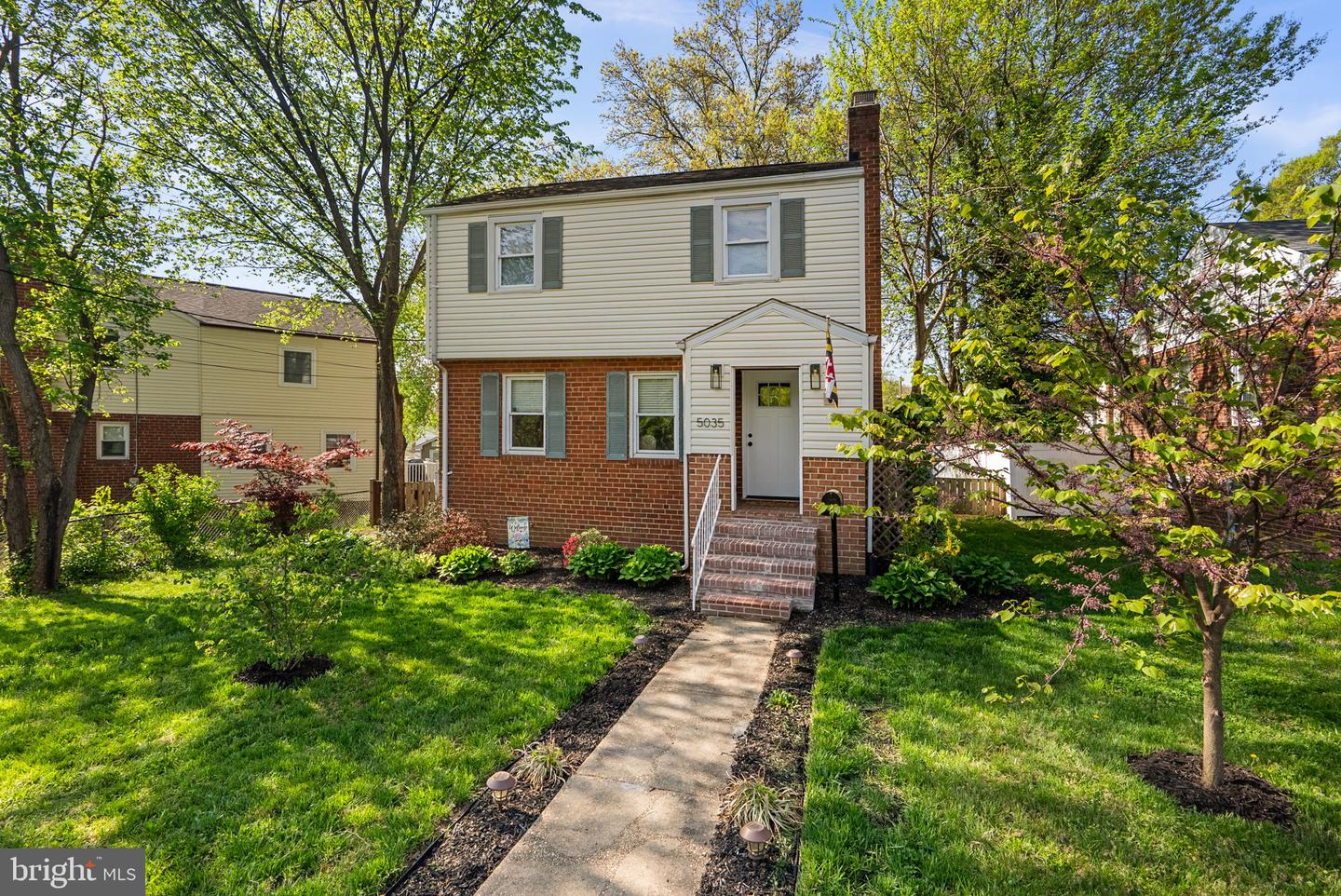 5035 Laguna Road, College Park