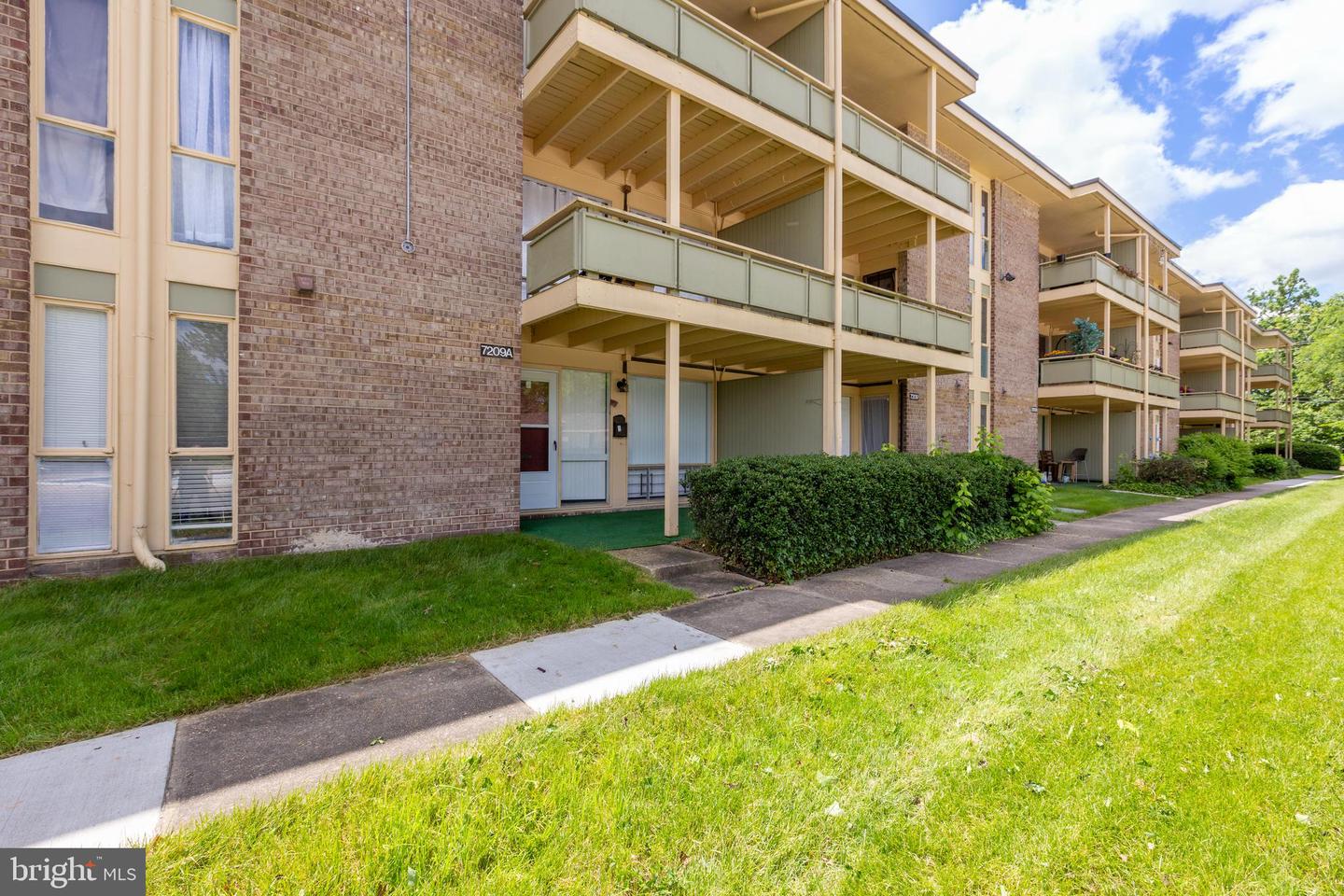 7209 Donnell Place #aa-7