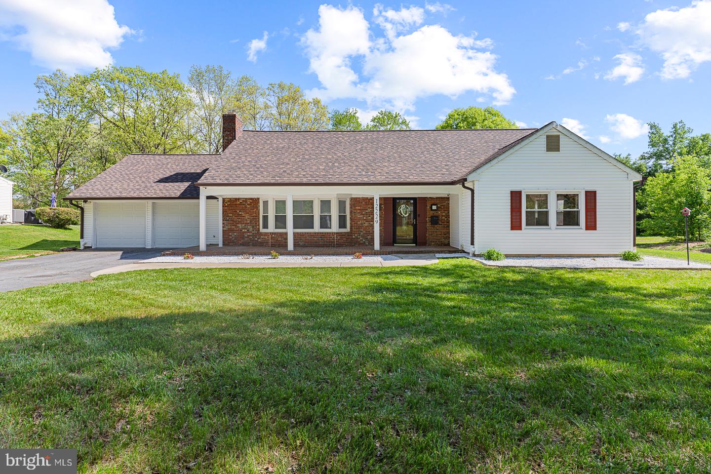 12229 Shadetree Lane, Laurel