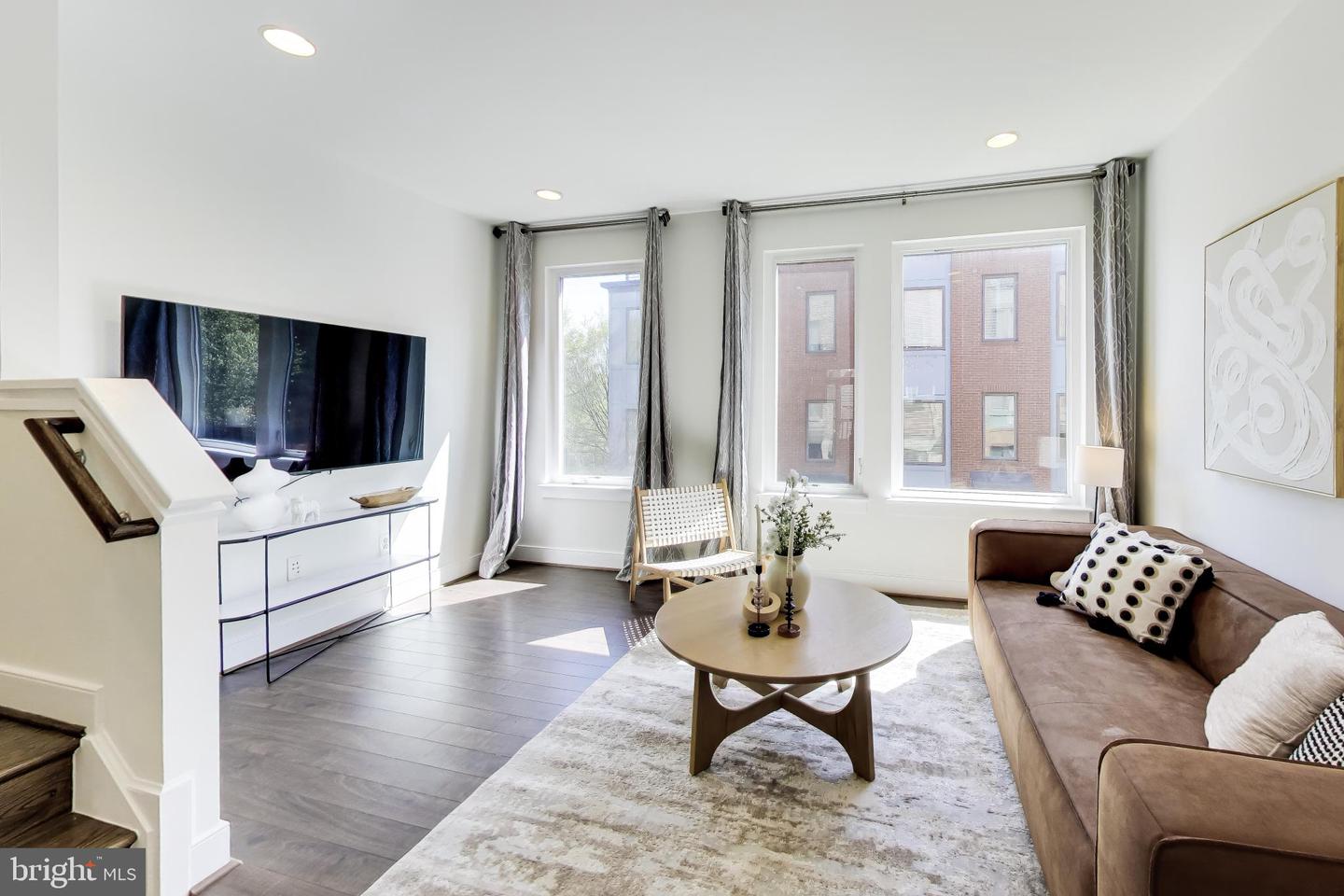 5656 46th Place, Hyattsville