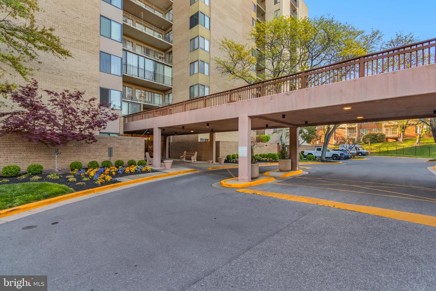 9200 Edwards Way #514