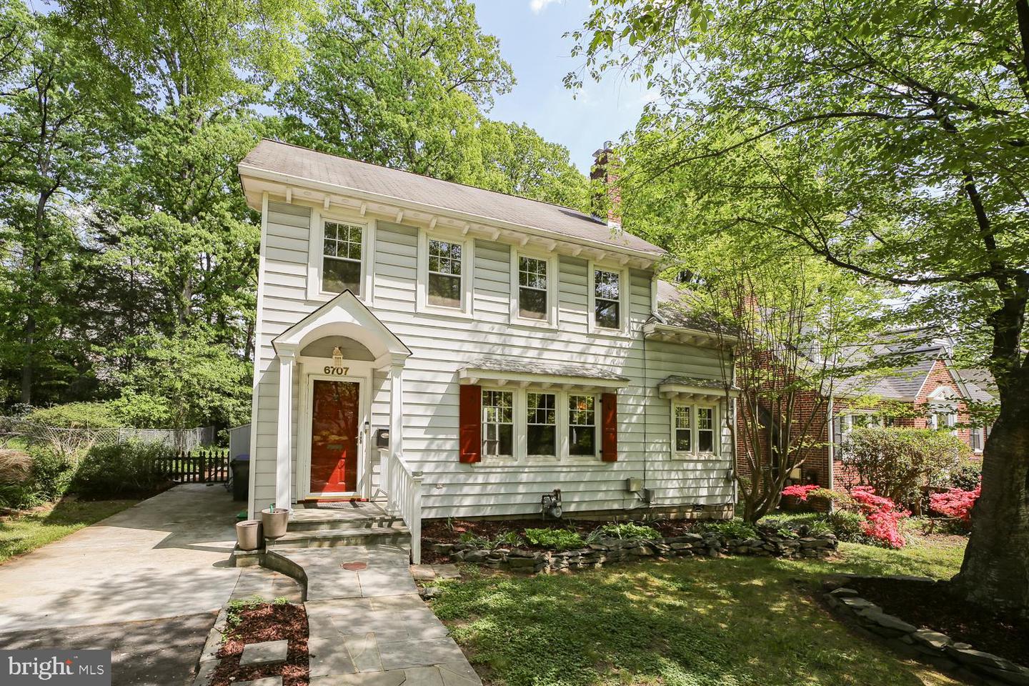 6707 44th Avenue, Hyattsville