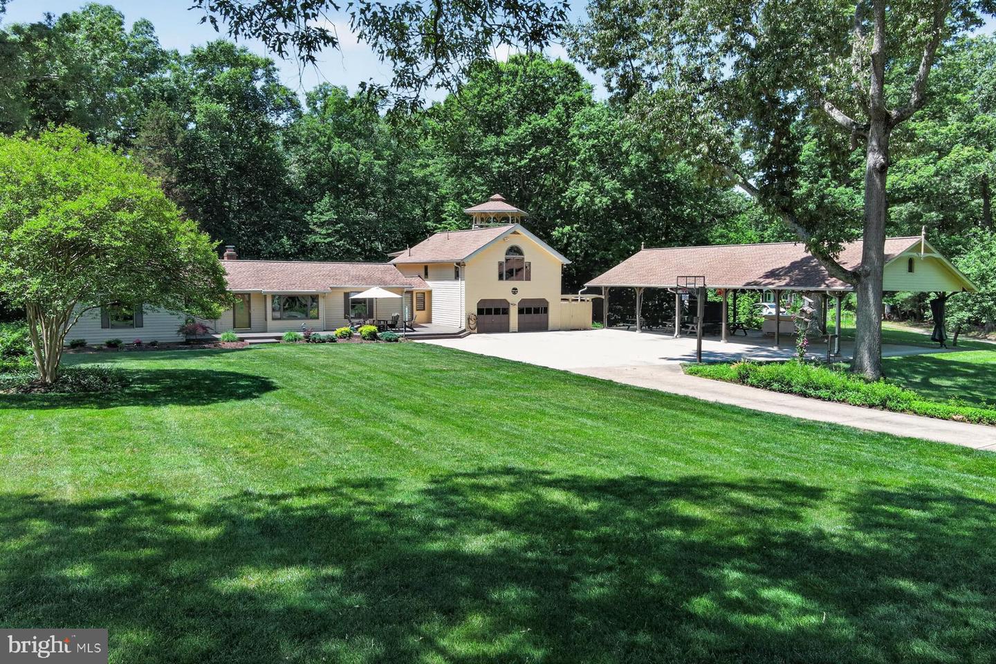 1304 Bryan Point Road