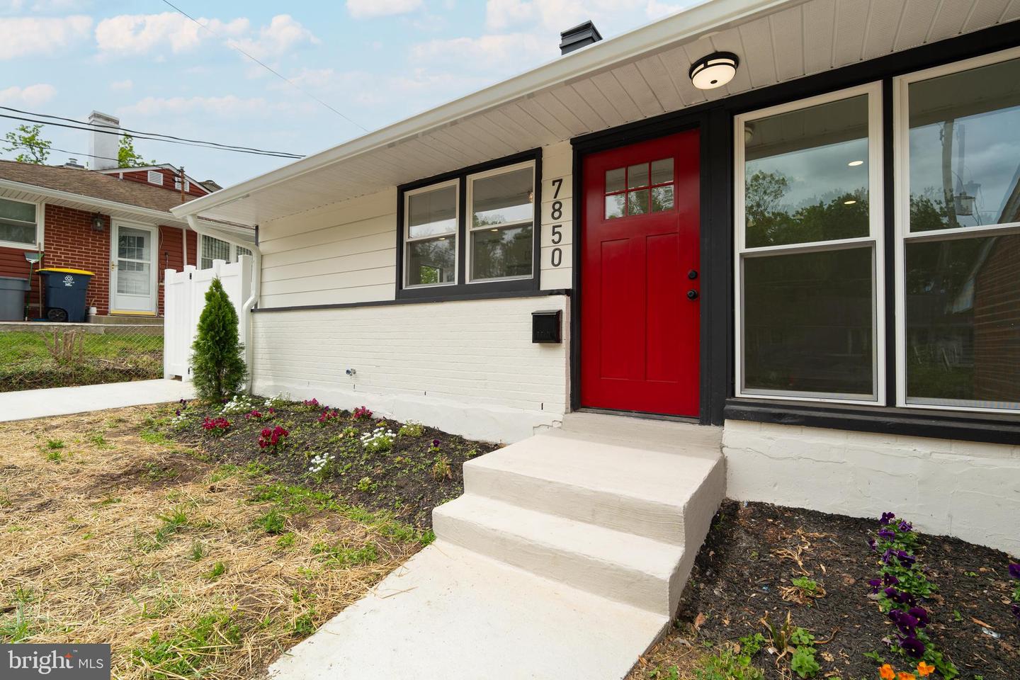7850 Burnside Road