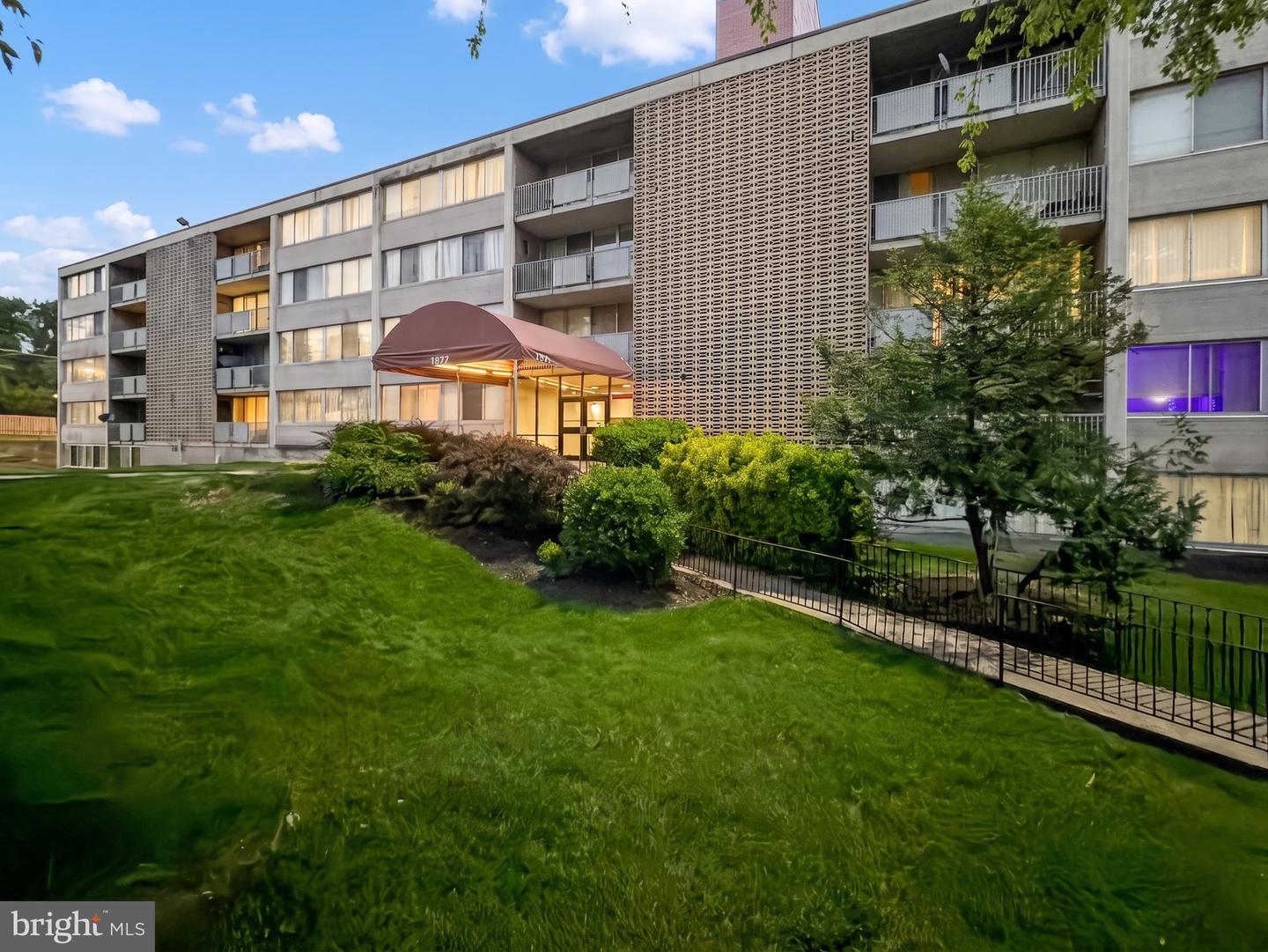 1822 Metzerott Road #401