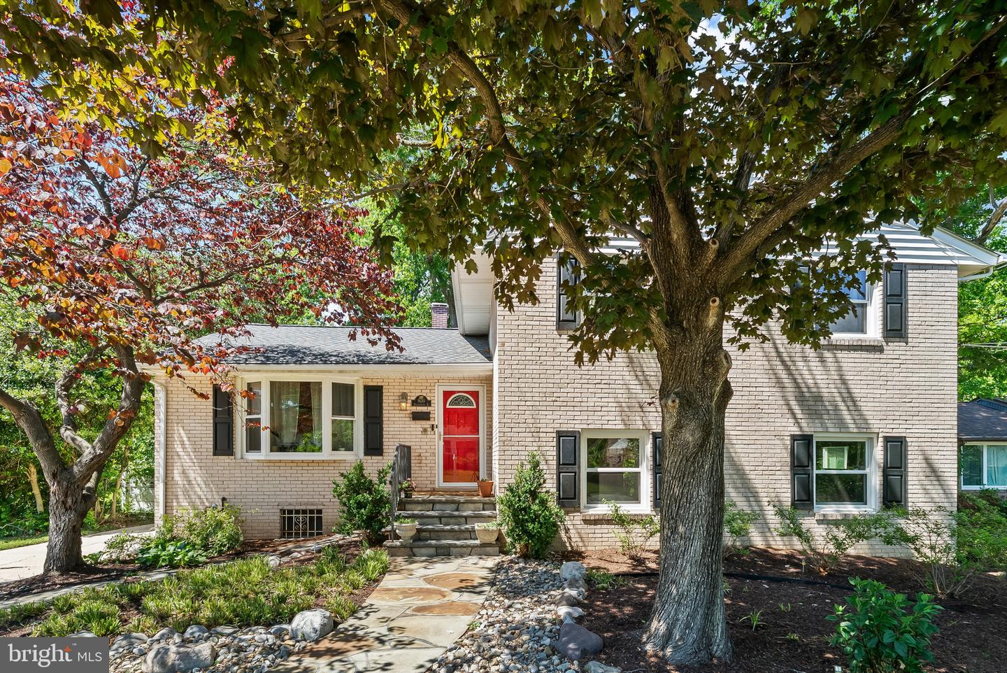 9130 Bridgewater Street, College Park