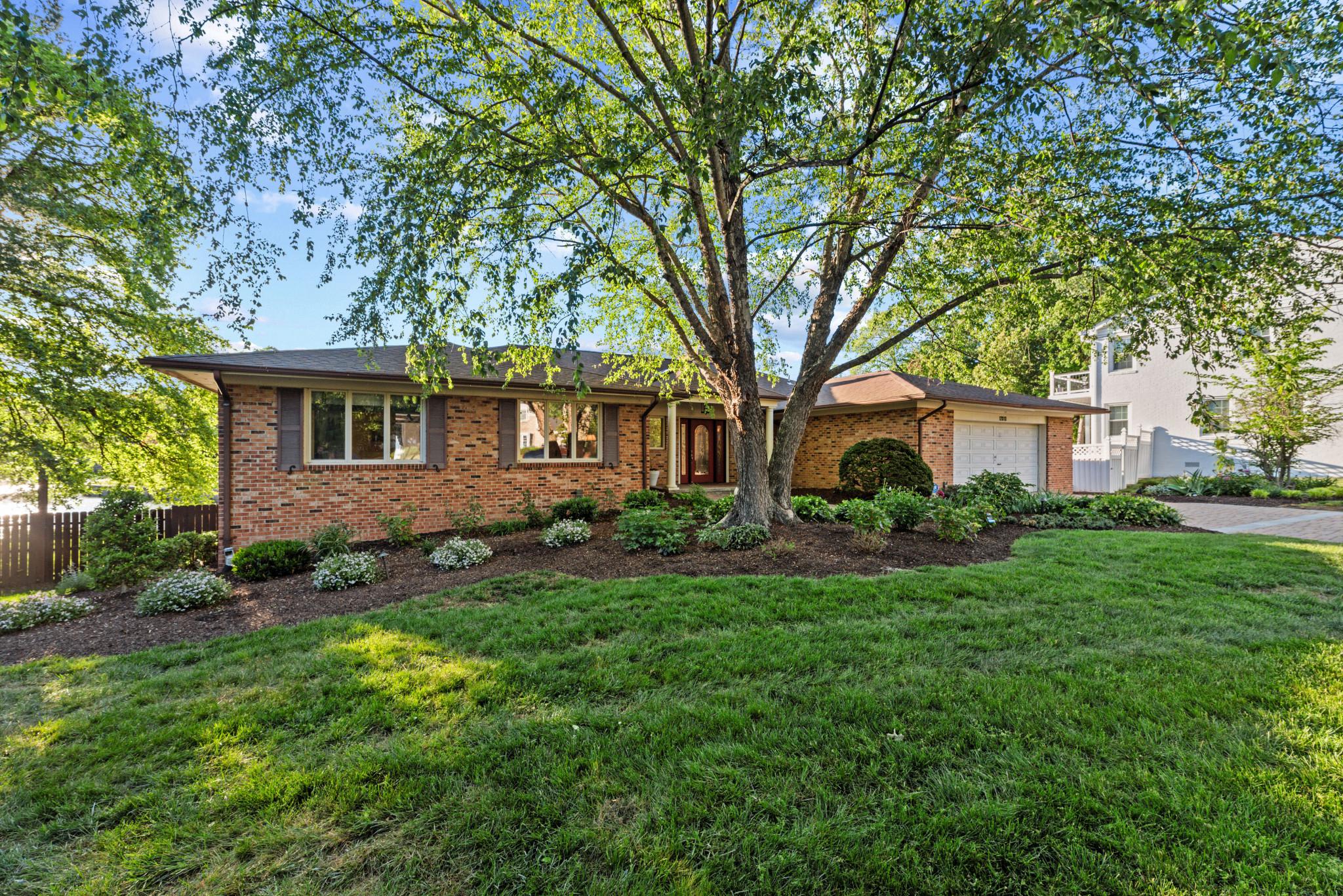 12313 Harbour Circle, Fort Washington