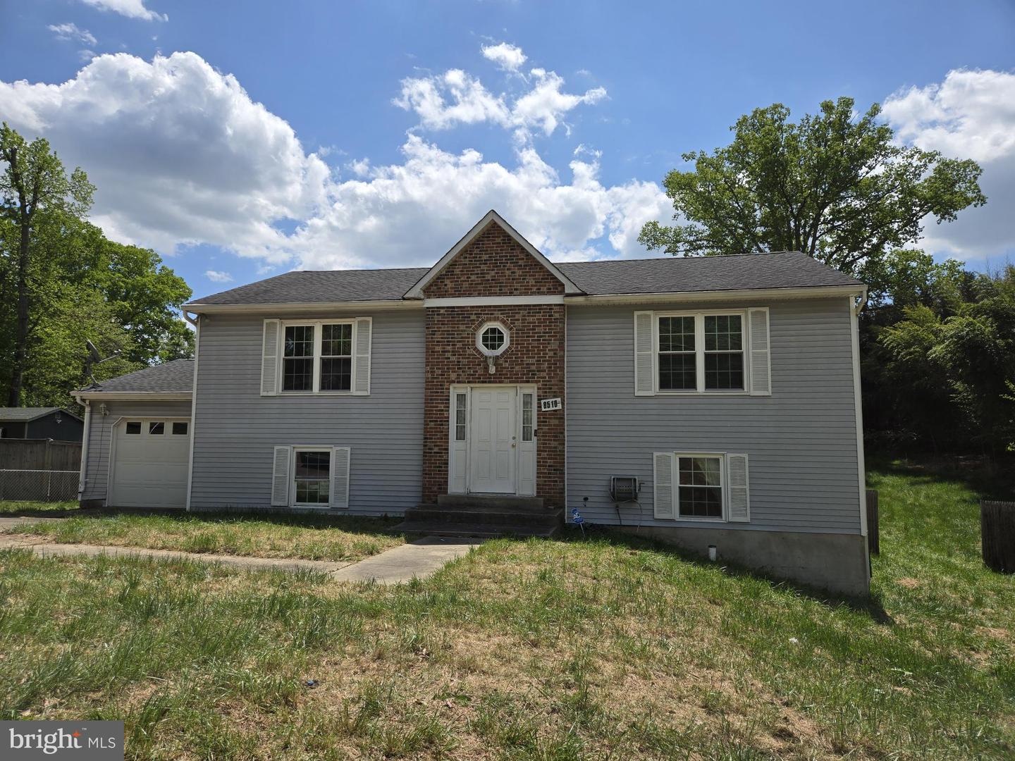 8510 Schultz Road, Clinton