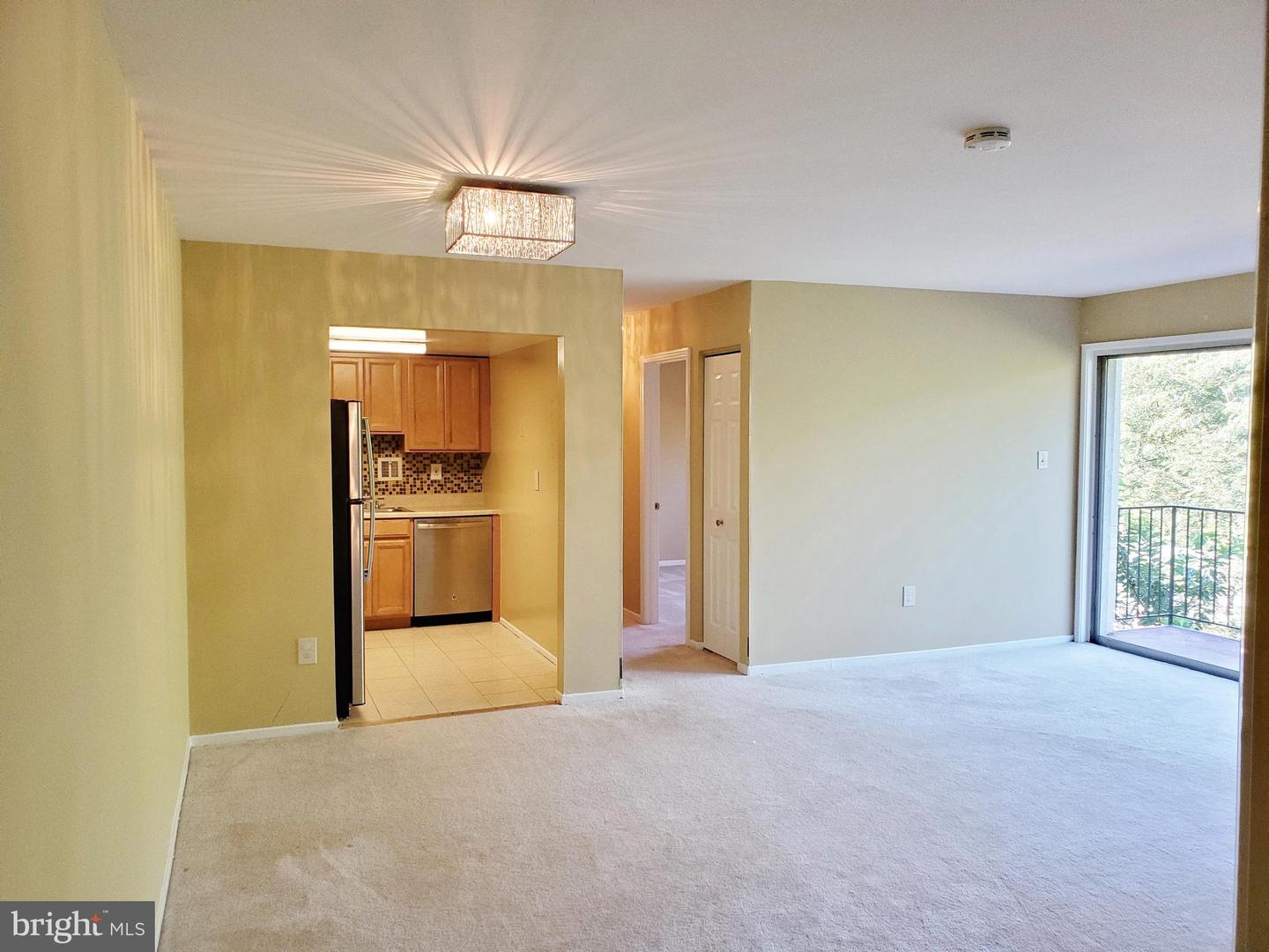 10303 45th Place #202, Beltsville