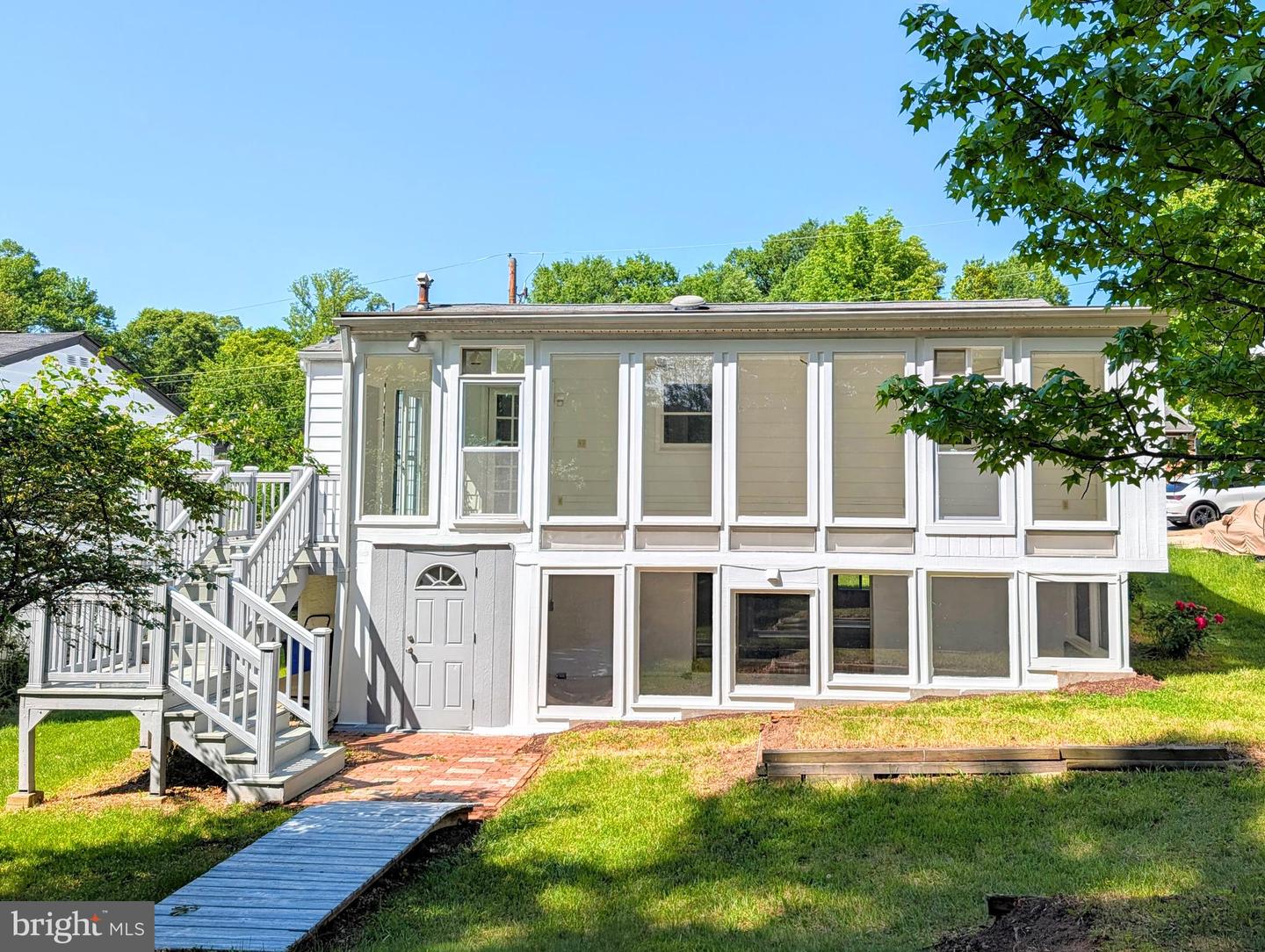5725 Nevada Street, College Park