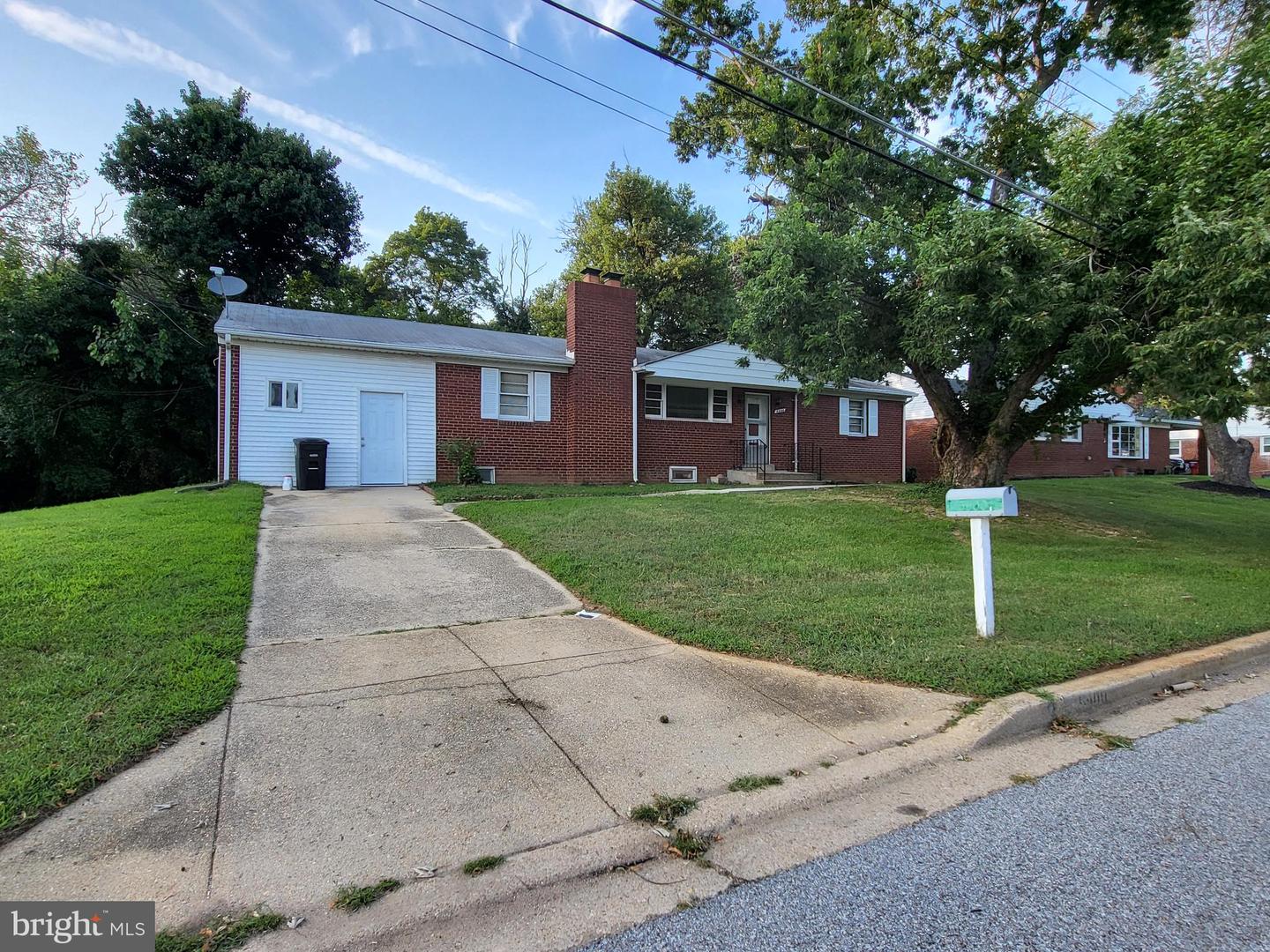 5900 Arbroath Drive