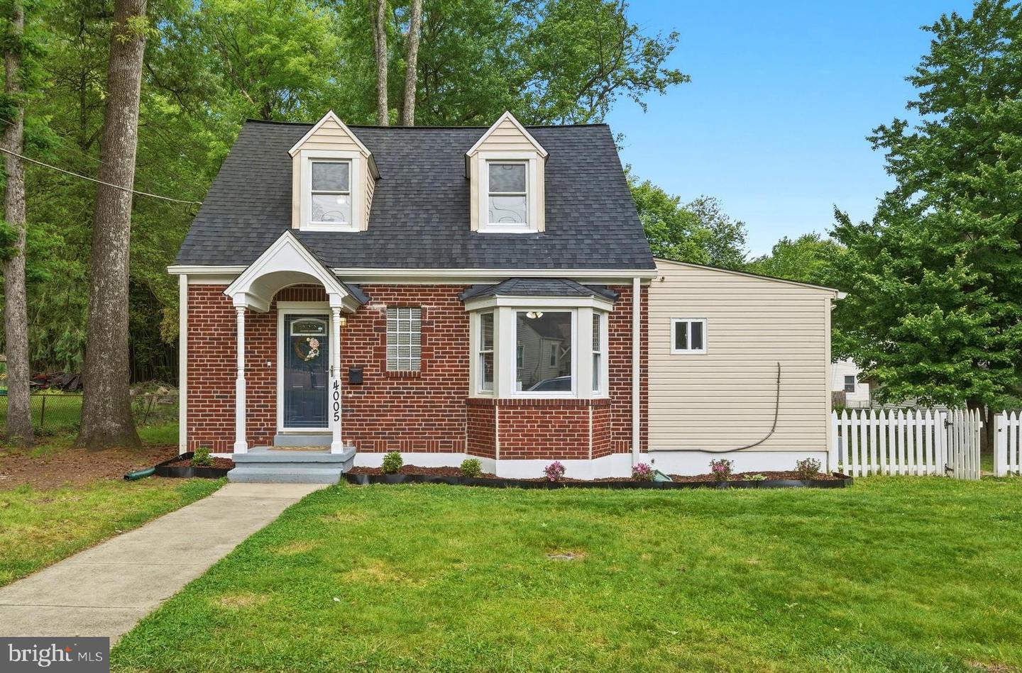 4005 Forest Grove, Morningside