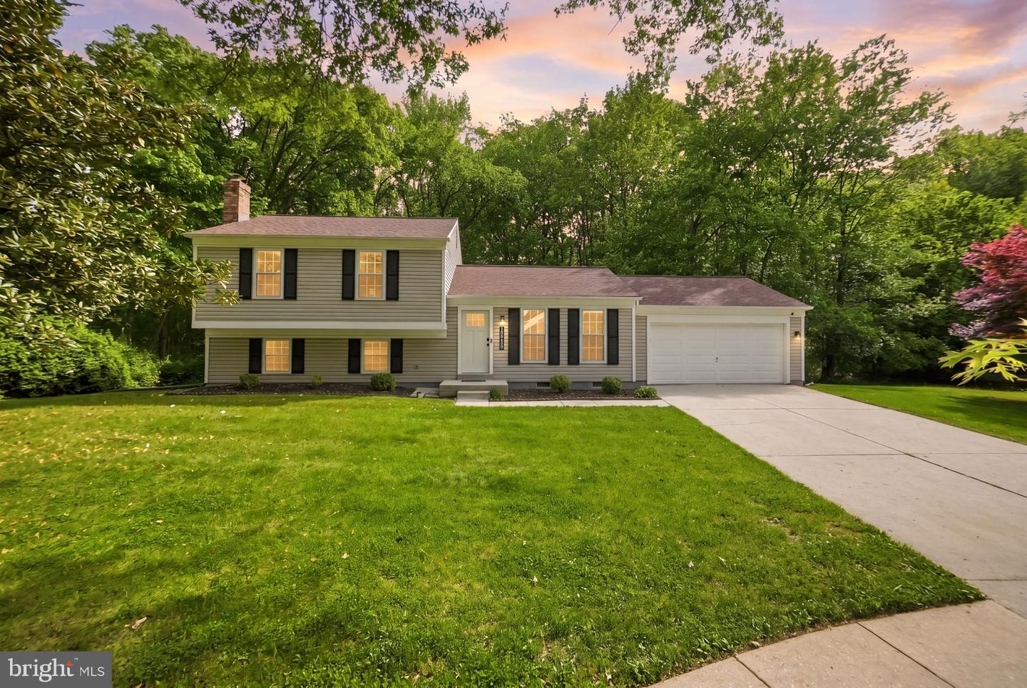 15904 Ark Ct