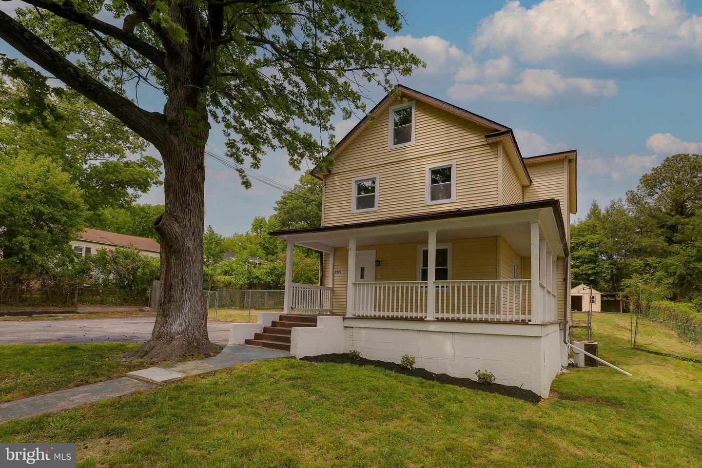 4904 Delaware Street, College Park