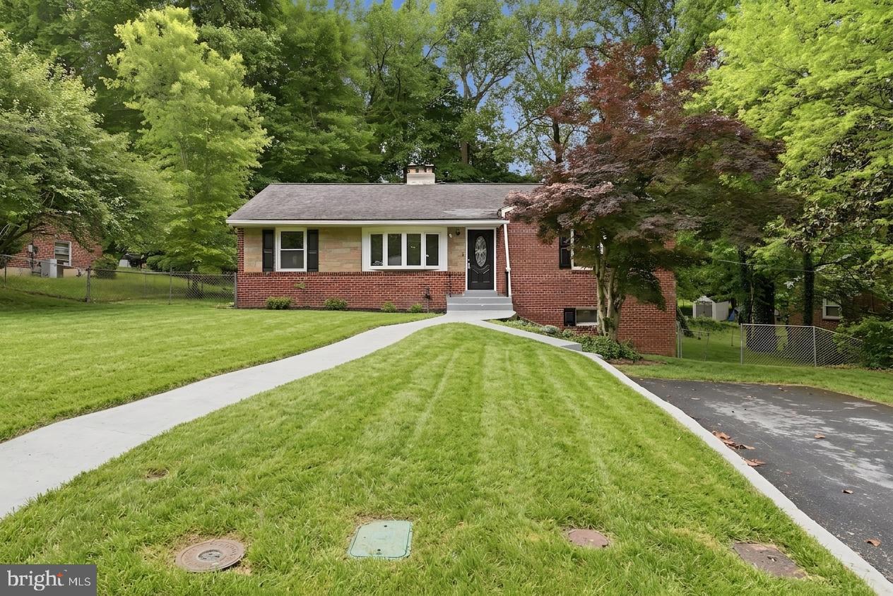 4915 Sharon Road