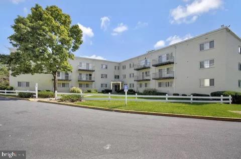 5601 Parker House Ter # 304