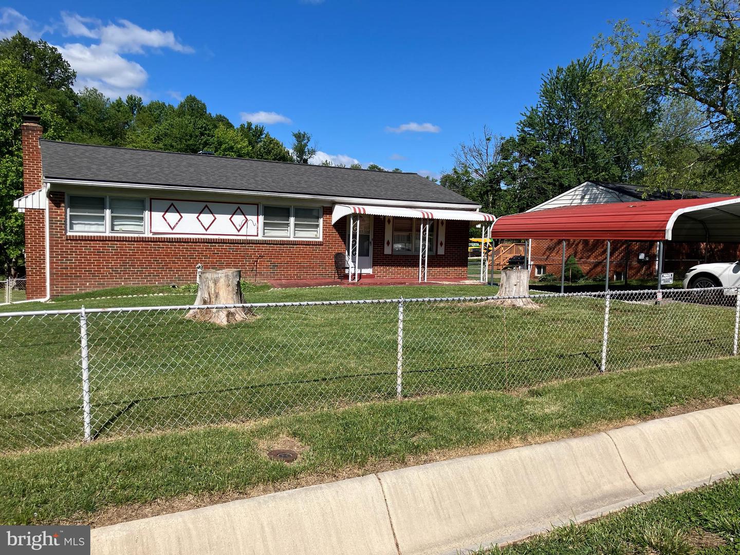 9015 Spring Acres Road, Clinton